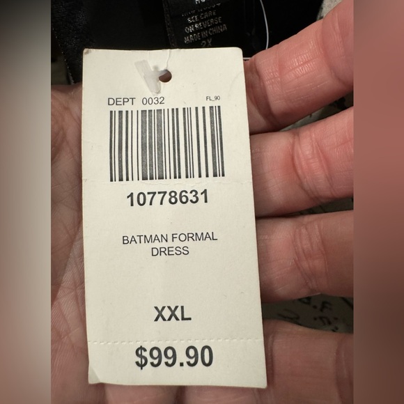NWT Hot Topic DC Comics Batman sleeveless black formal size 2X - Picture 16 of 16
